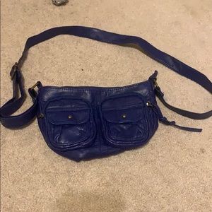 small shoulder tote bag